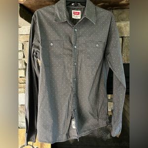 Men wrangler button up shirt size medium